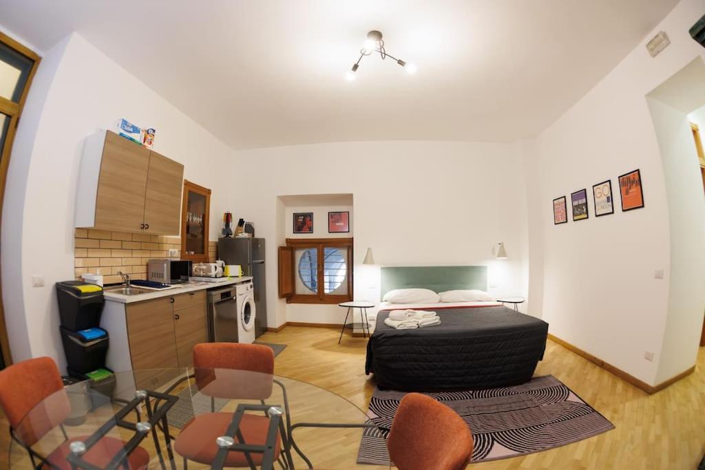 Apartment Dante Studio Super Naples